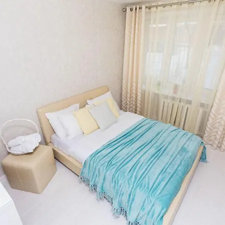Белоснежные Апартаменты Мельникайте Apartment *